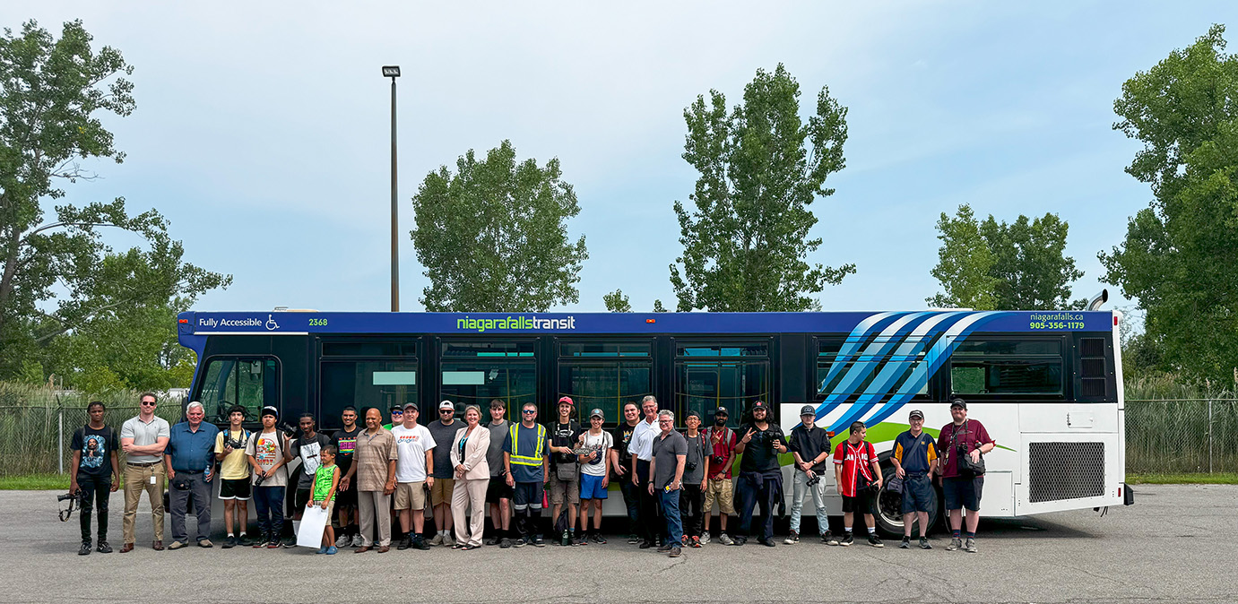 Niagara Transit Retires Bus 2368